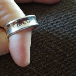 Tiffany size 7, 1837 ring. In great condition. 925 silver.